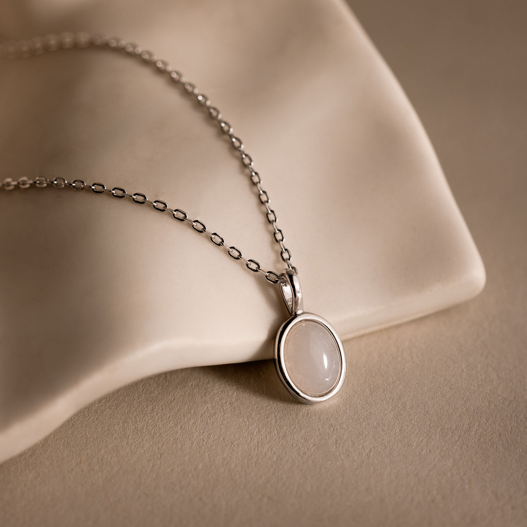 Moonstone Pendant Necklace in Silver