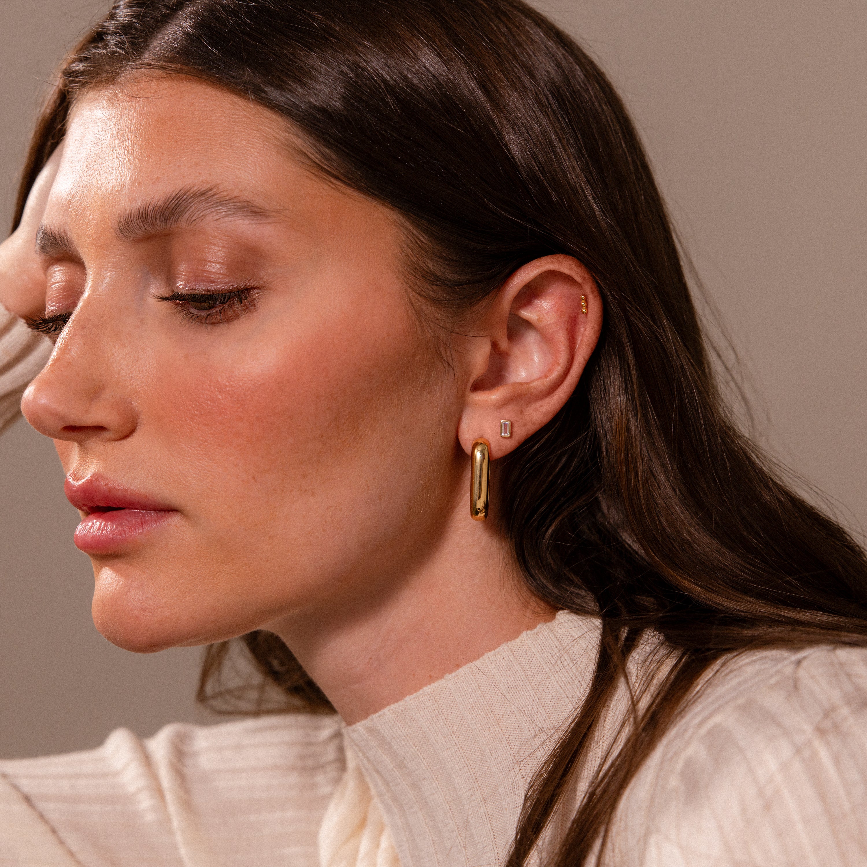 Chunky Link Hoops in 18K Gold