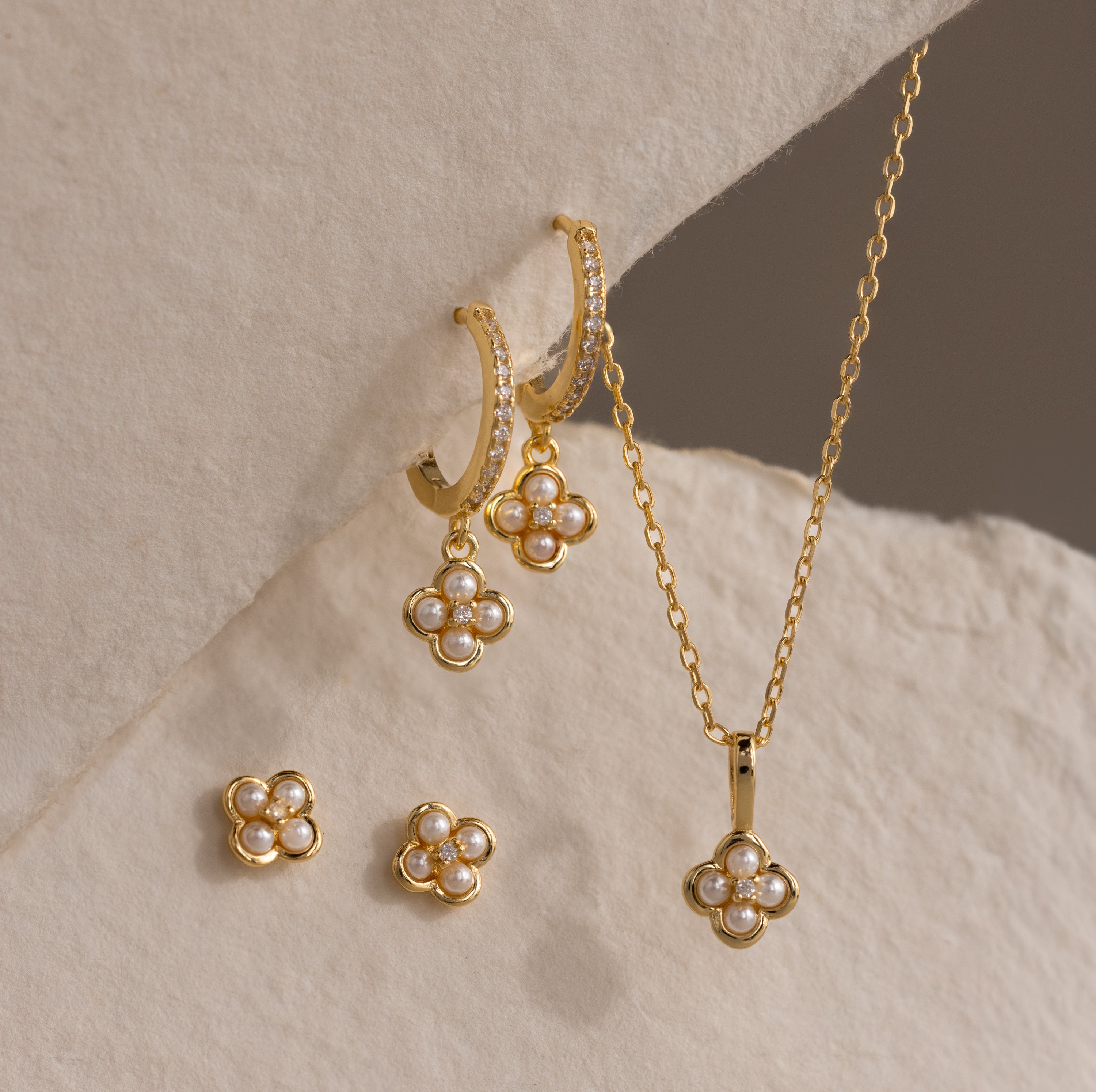 Rounded Pearl Flower Studs in 18K Gold
