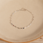 Pulsera con piedra de nacimiento con nombre pequeño
