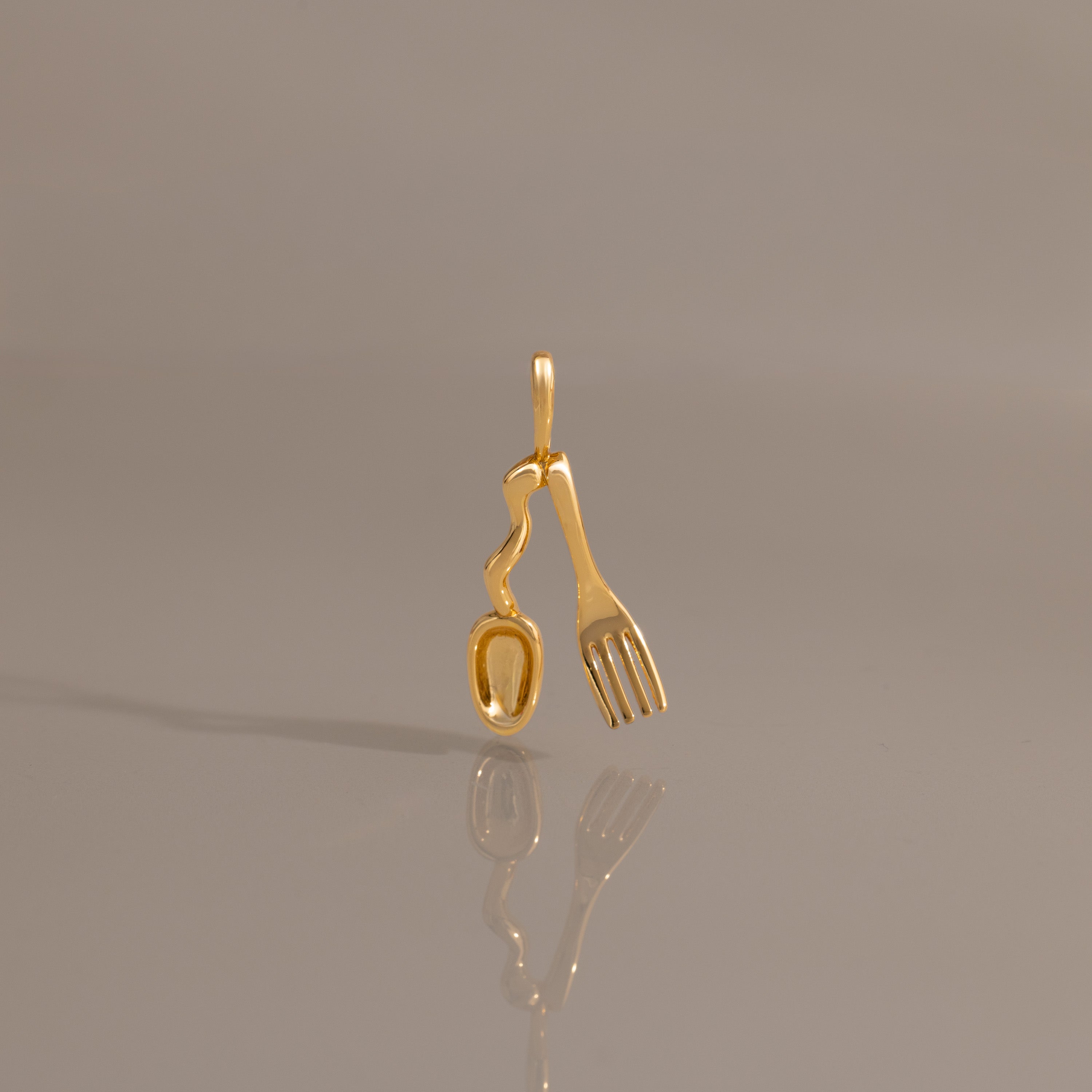 Spoon & Fork Charm in 18K Gold