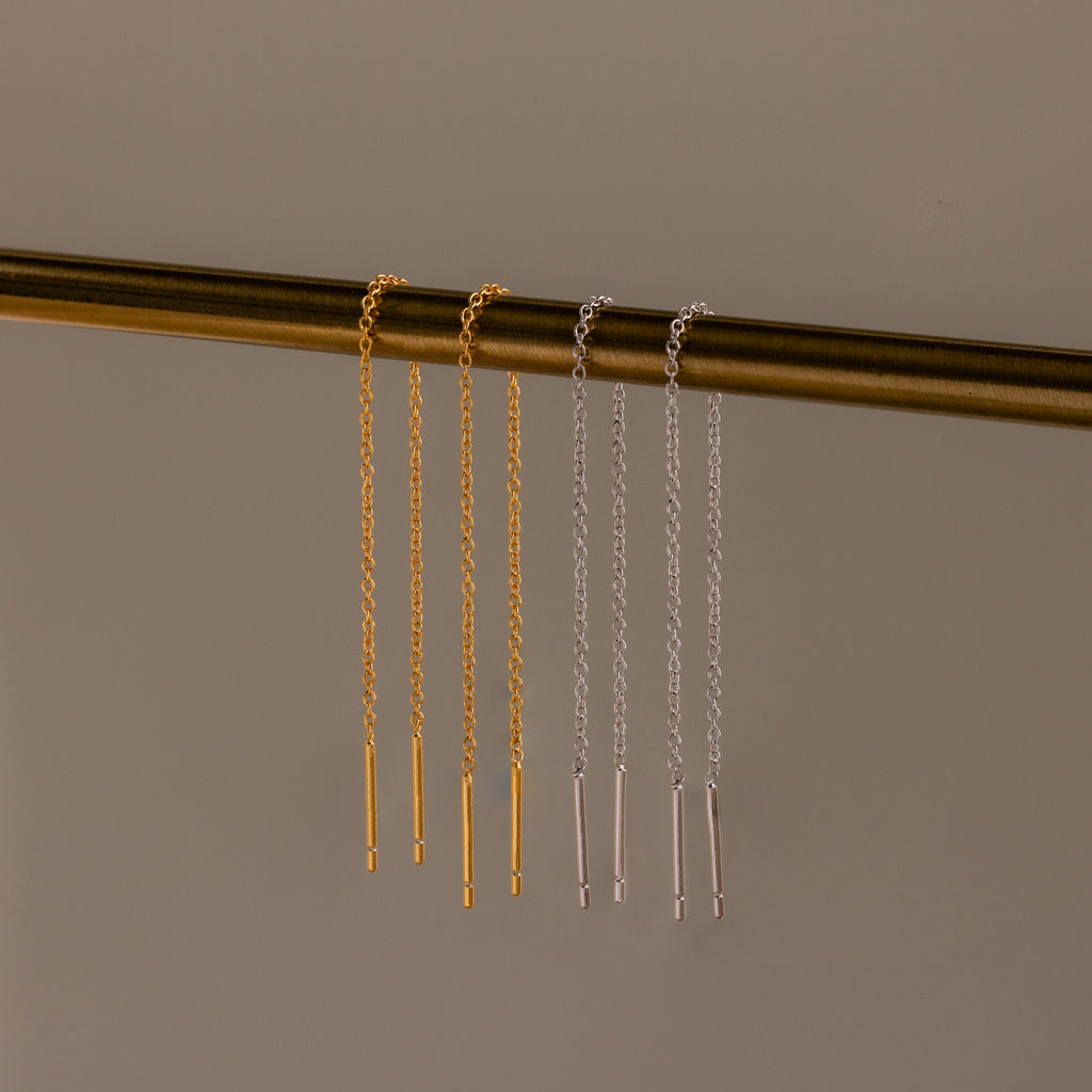 Essential Threader Earrings in 18K Gold
