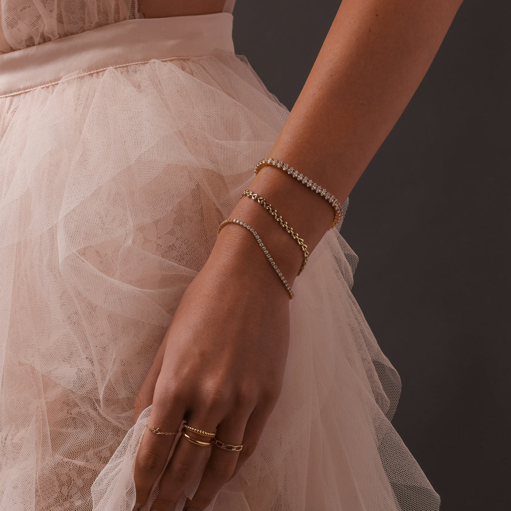 Bracelet tennis marquise en or 18 carats avec diamants