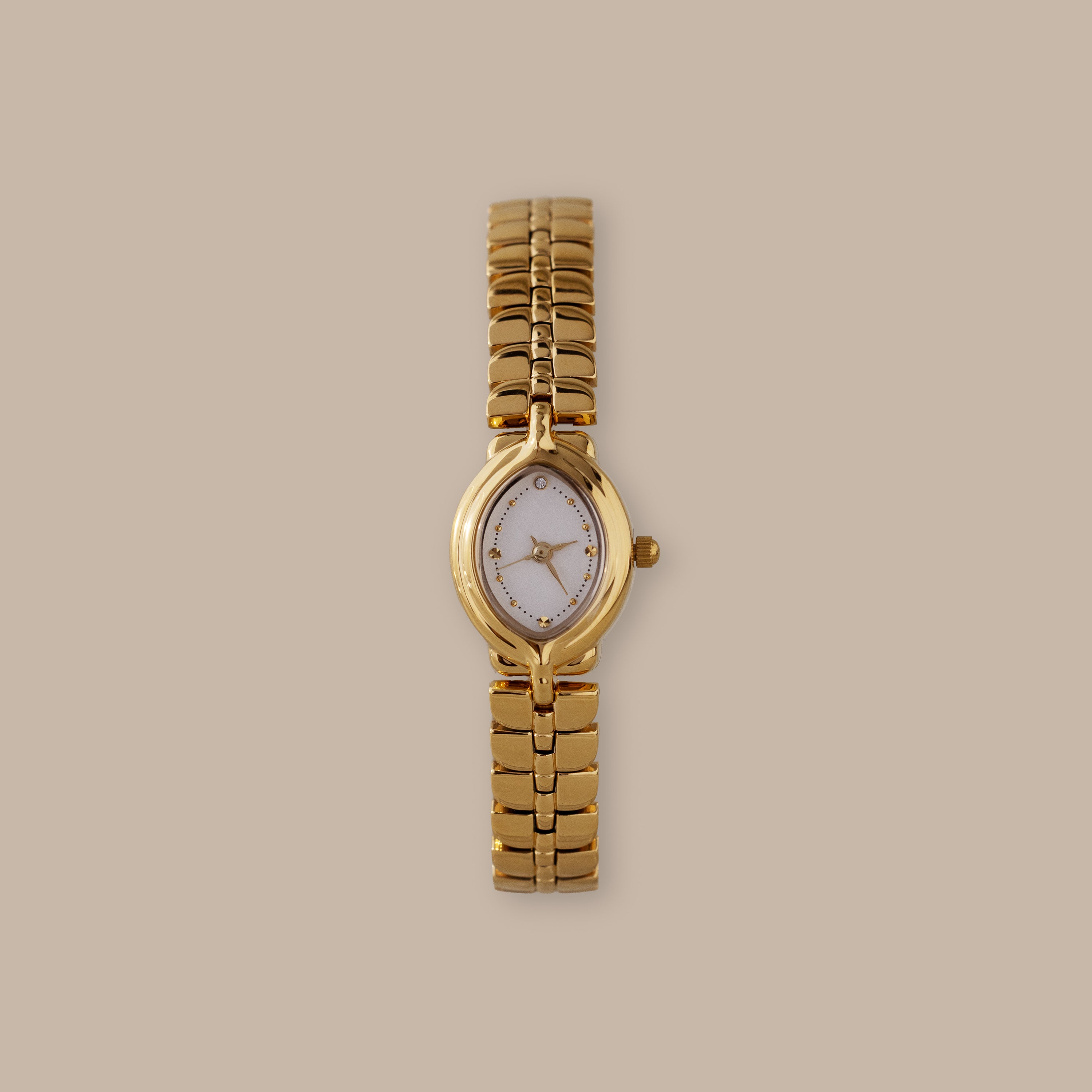 Flow Oval Link Timepiece