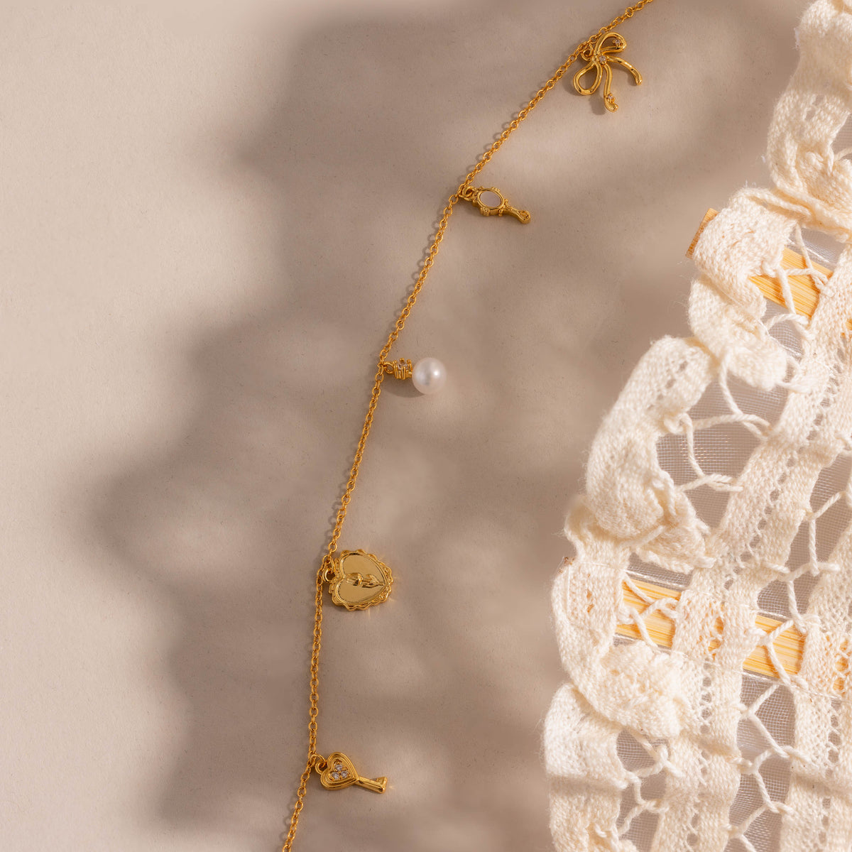 Romantic Coquette Necklace in 18K Gold