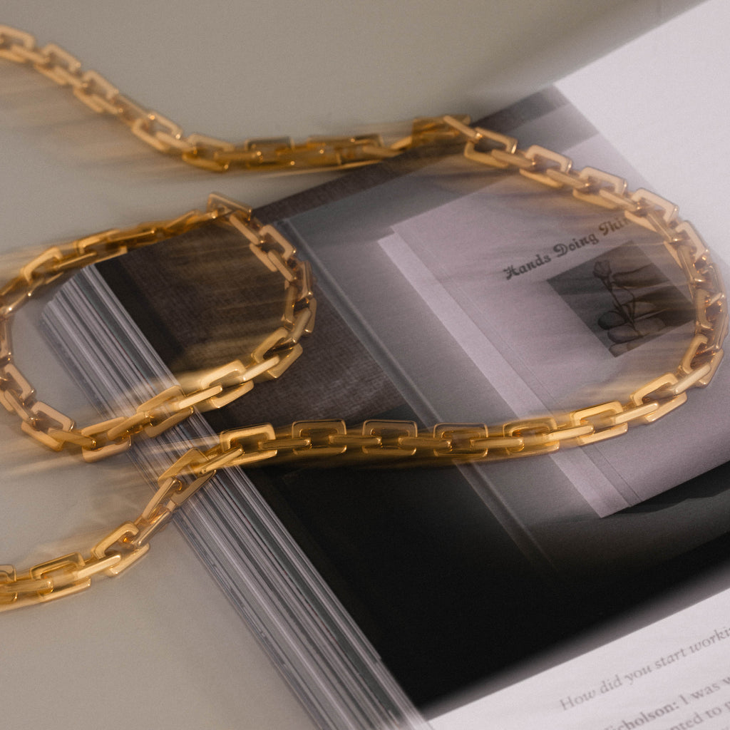 Eternal Link Necklace in 18K Gold