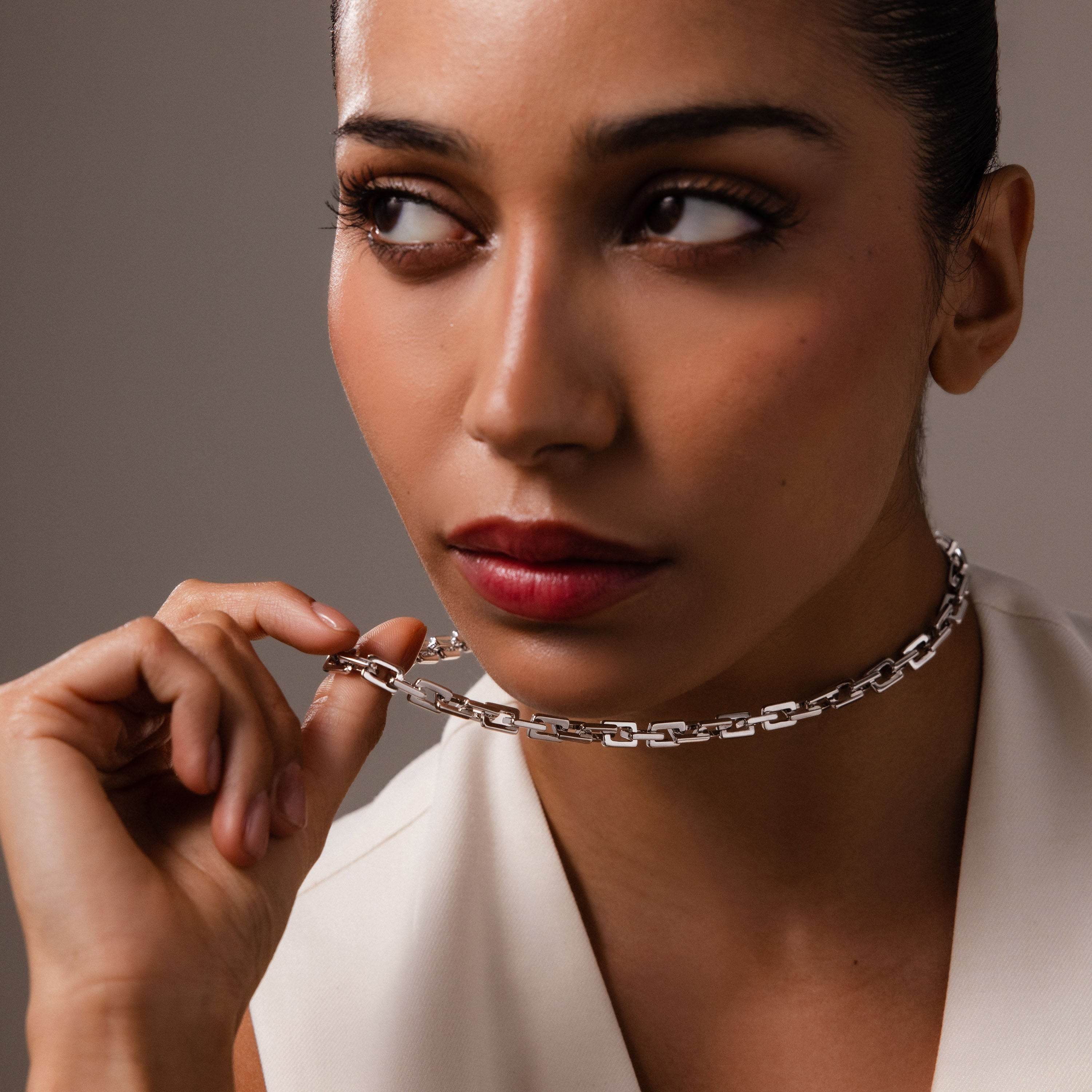 Eternal Link Necklace in Silver