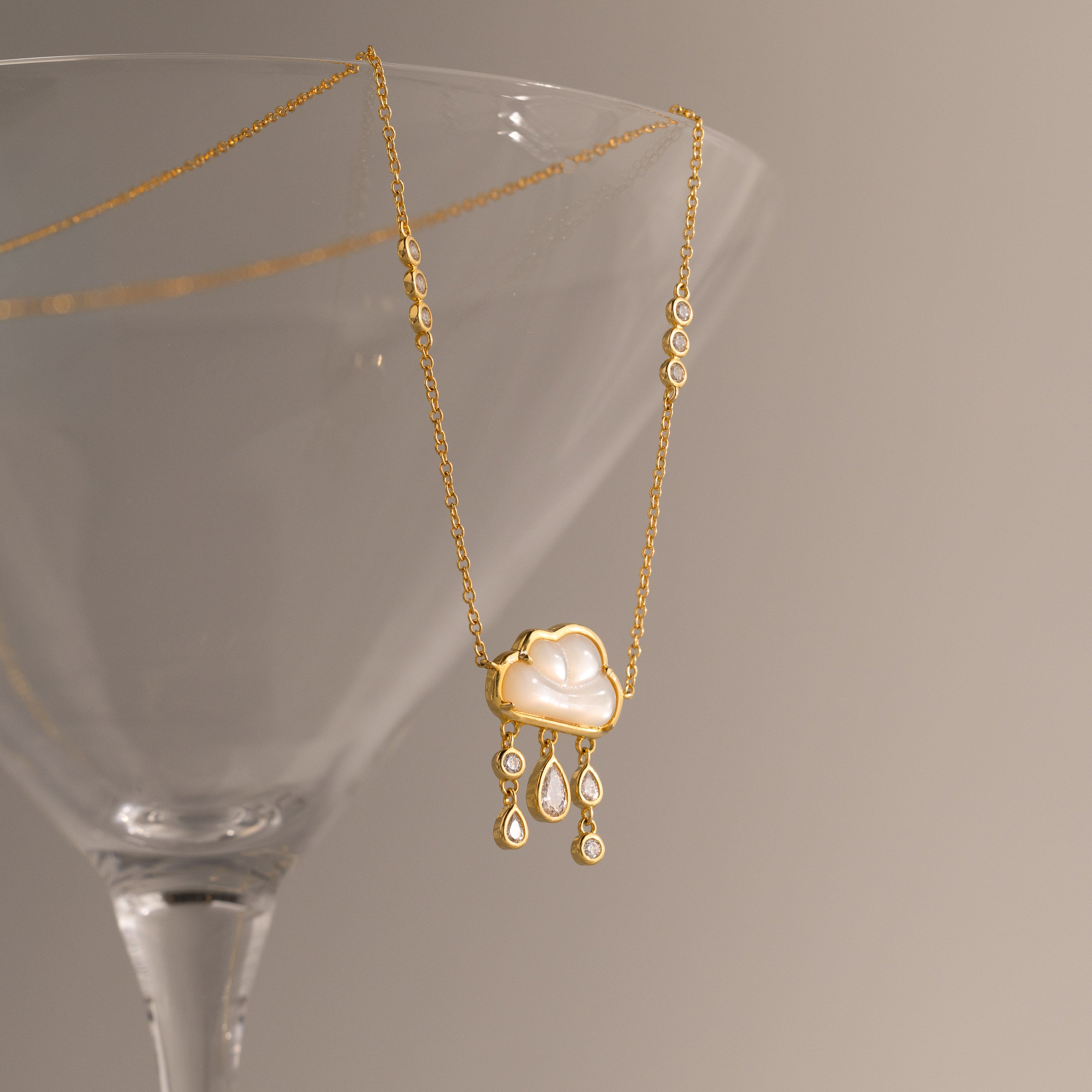 Diamond Pearl Rain Cloud Necklace in 18K Gold