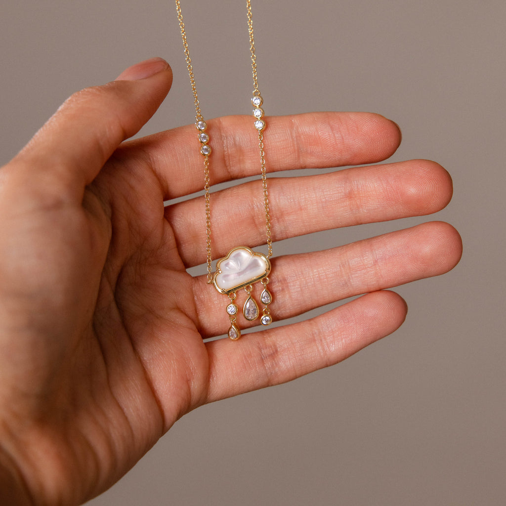Diamond Pearl Rain Cloud Necklace in 18K Gold