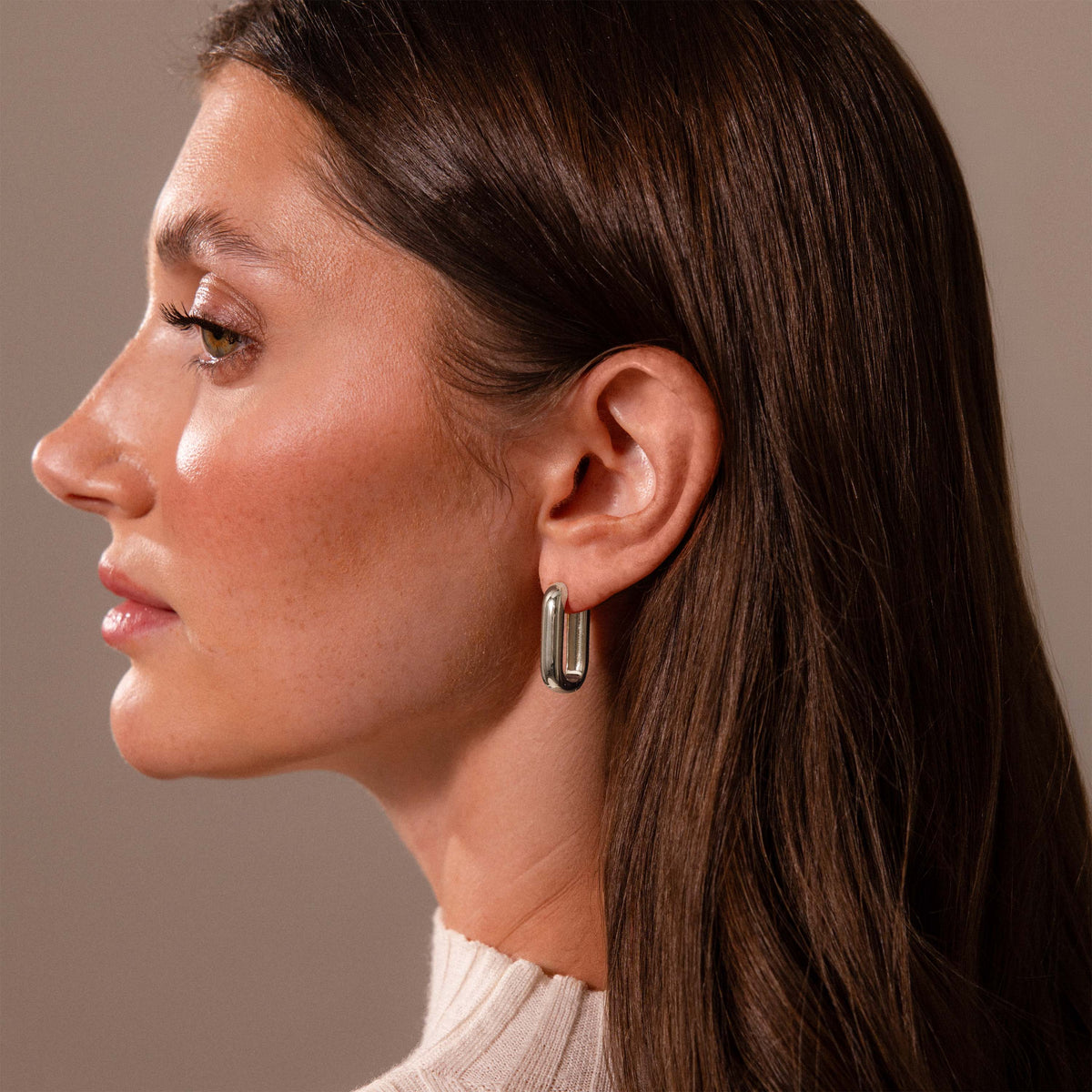 Chunky Link Hoops in Silver