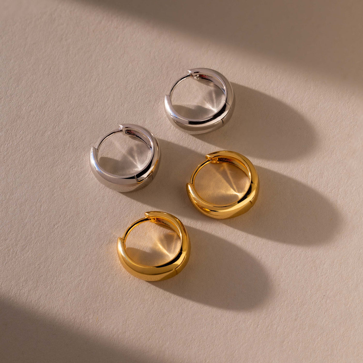 Signature Bold Sculpted Hoops