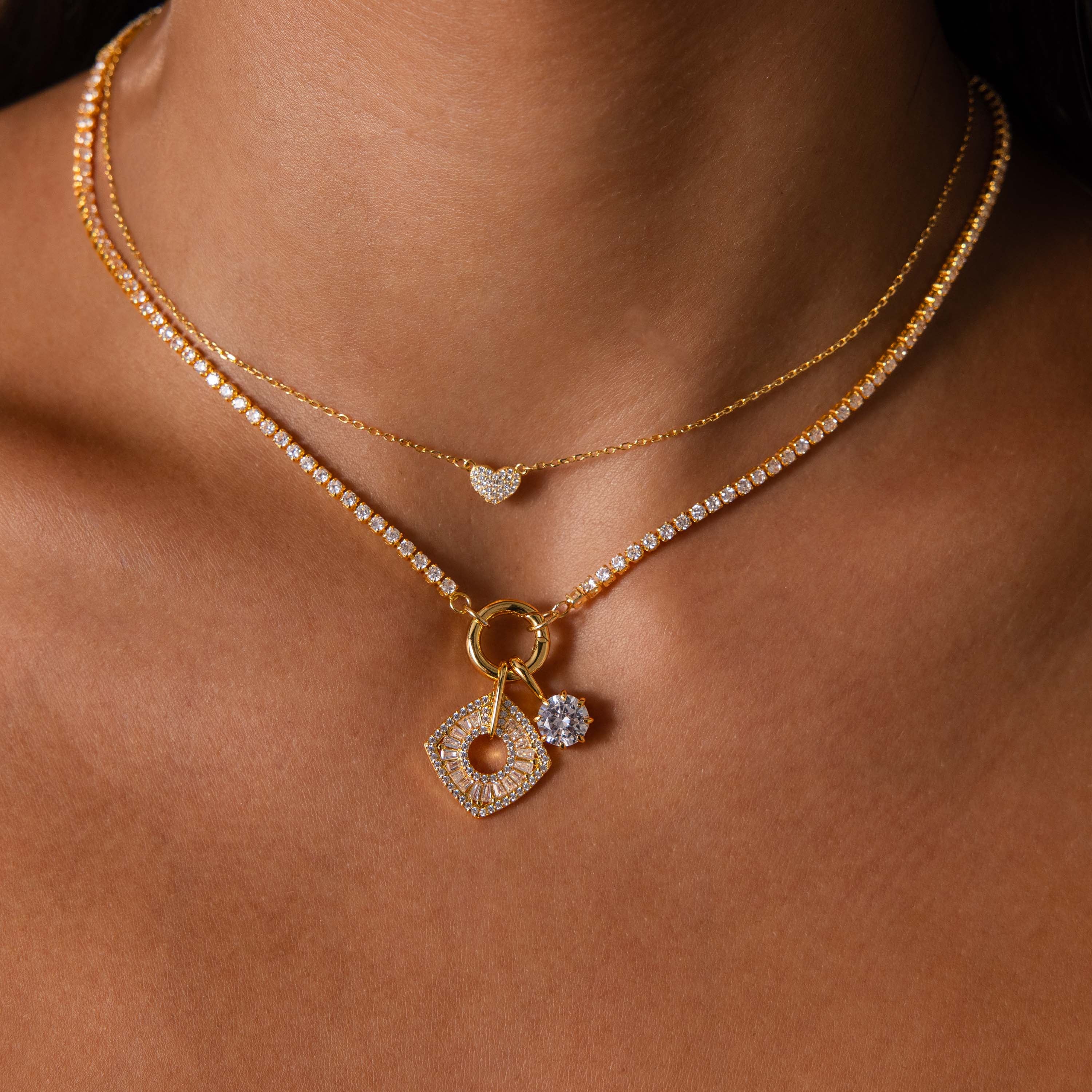 Art Deco Halo Charm in 18K Gold