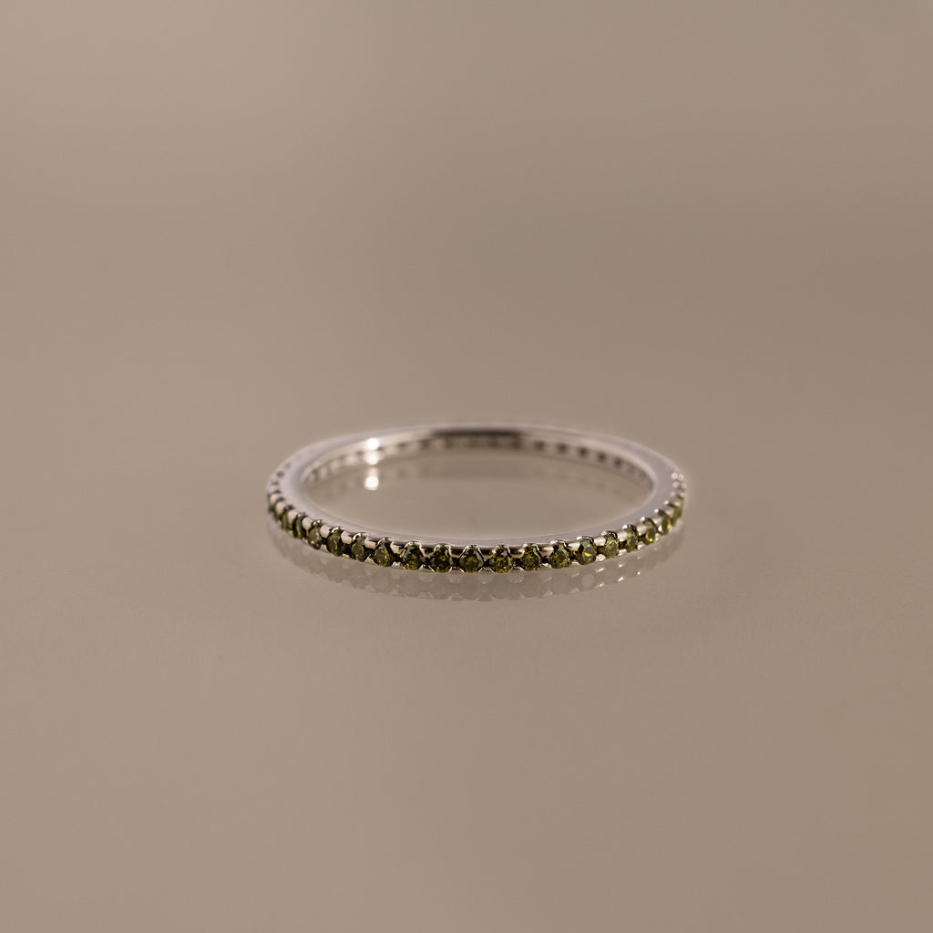 Bague avec pierre de naissance éternité 