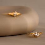 Sculptural Solitaire Ring Set