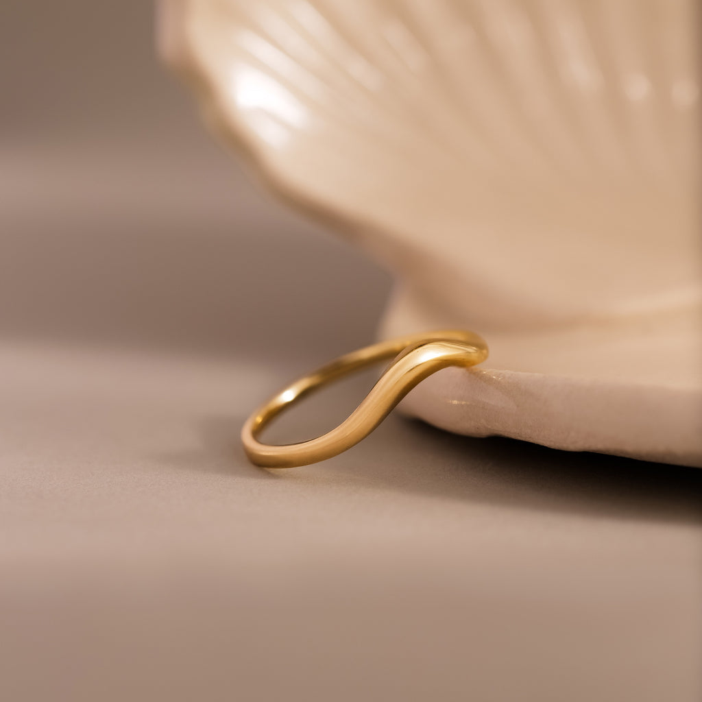 Wave Contour Ring