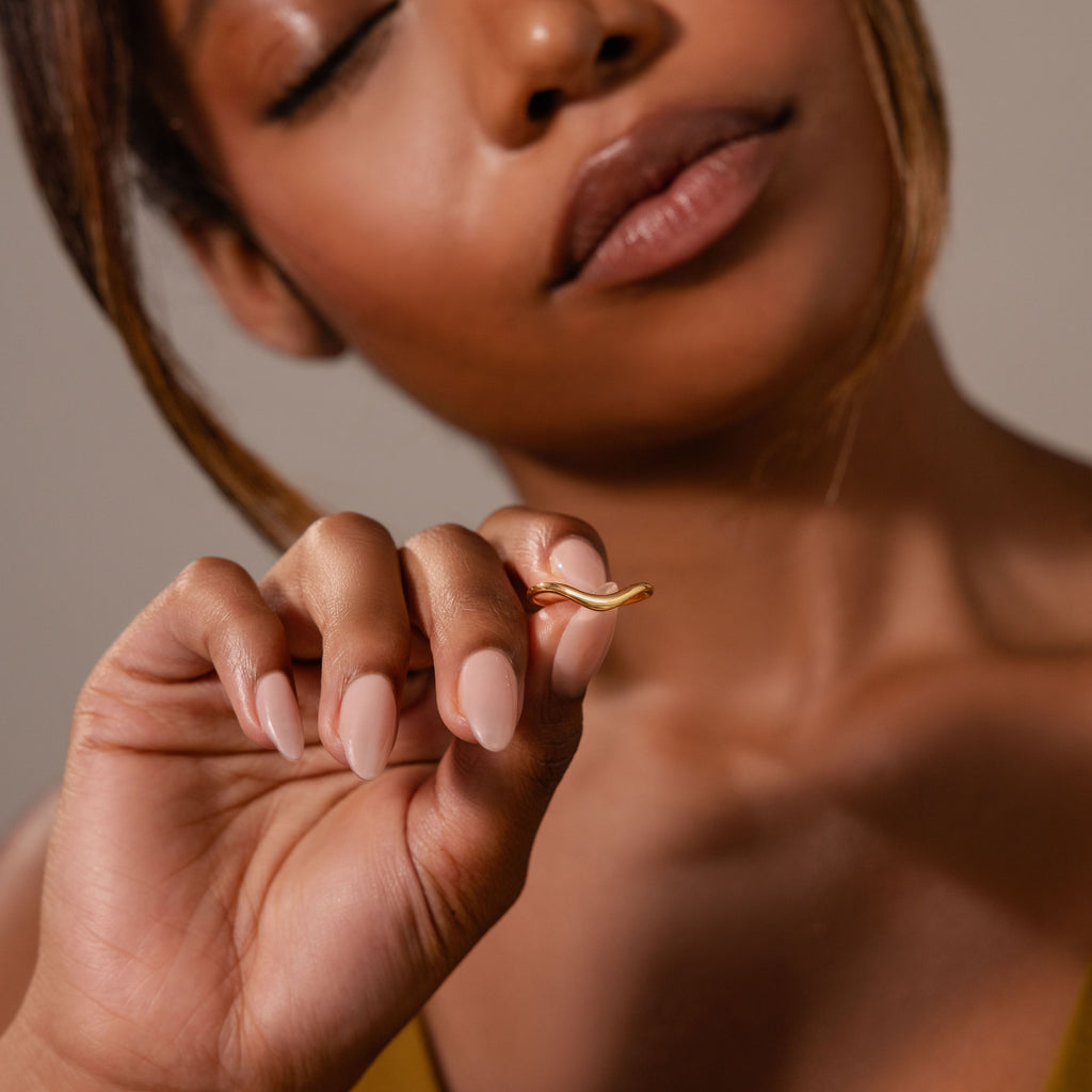 Wave Contour Ring
