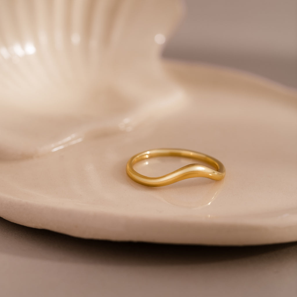 Wave Contour Ring