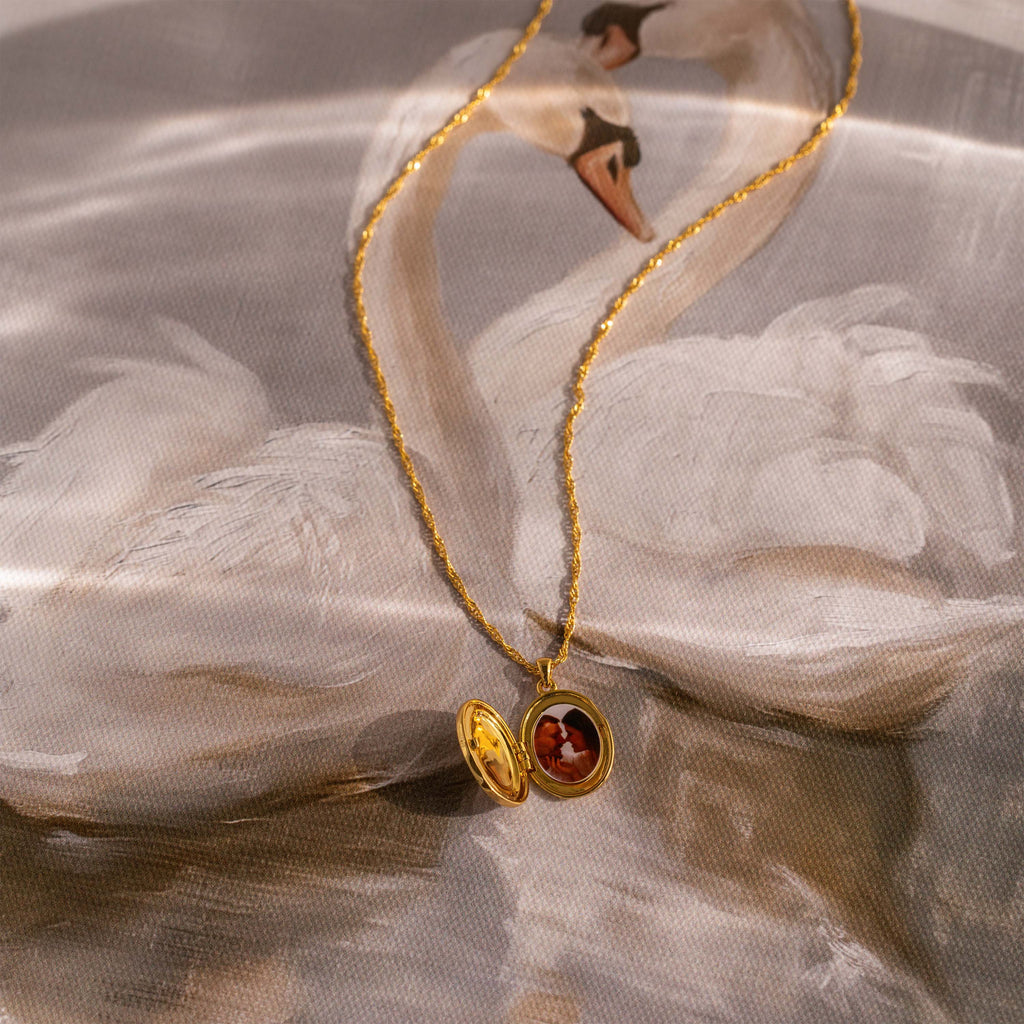 Floral Locket Necklace in 18K Gold