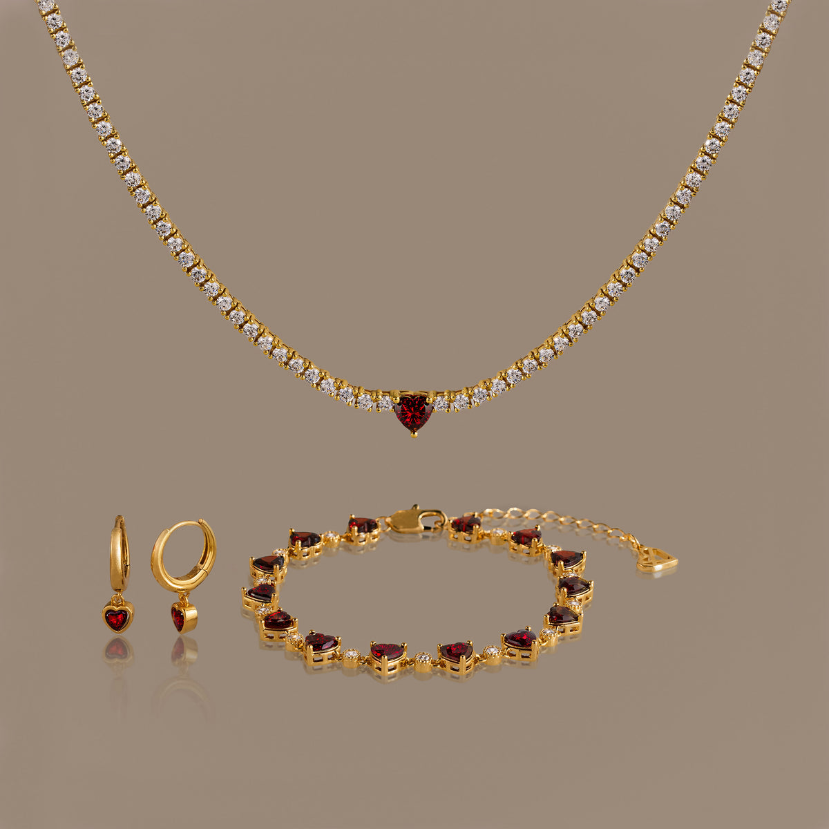 Garnet Diamond Heart Jewelry Set in 18K Gold