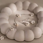 Flower Pearl Jewelry Set in Silver
