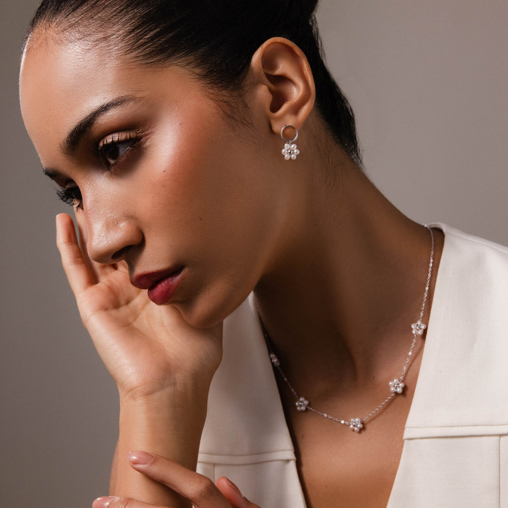 Flower Pearl Jewelry Set in Silver