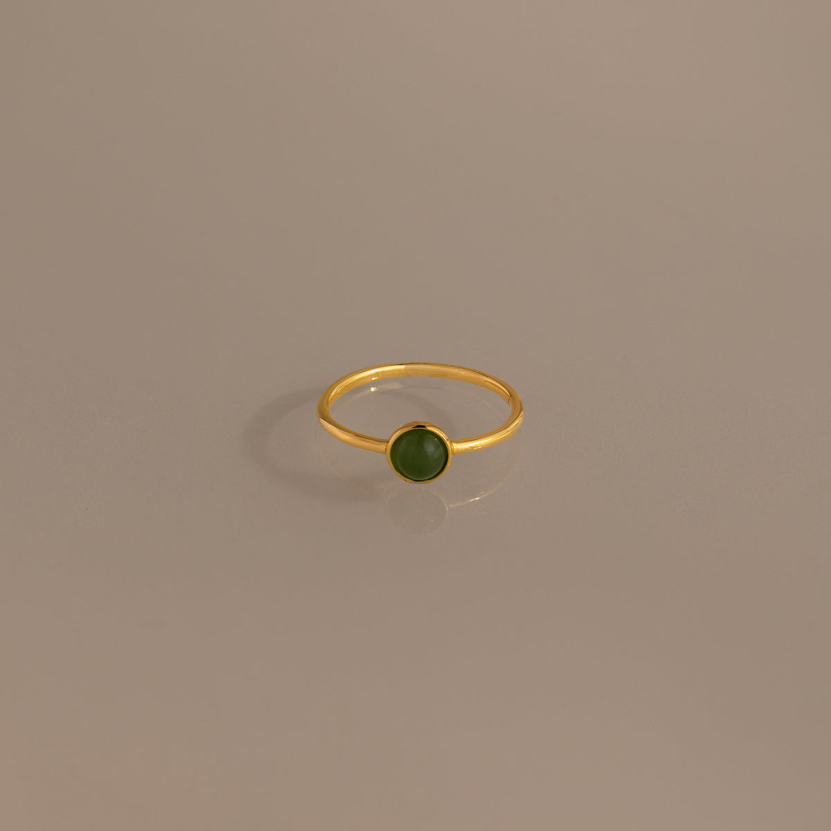 Round Jade Ring in 18K Gold