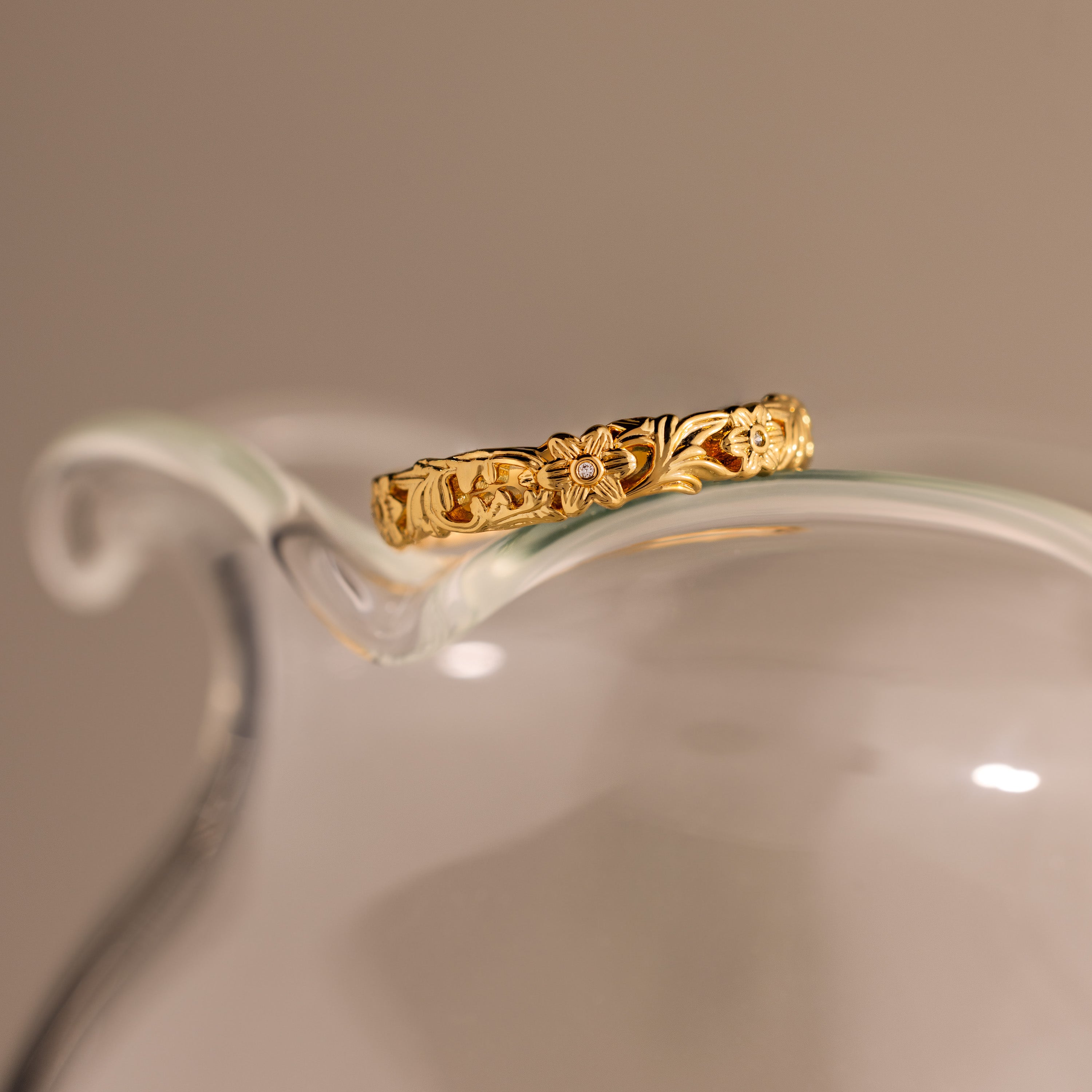 Vintage Flower Petal Band