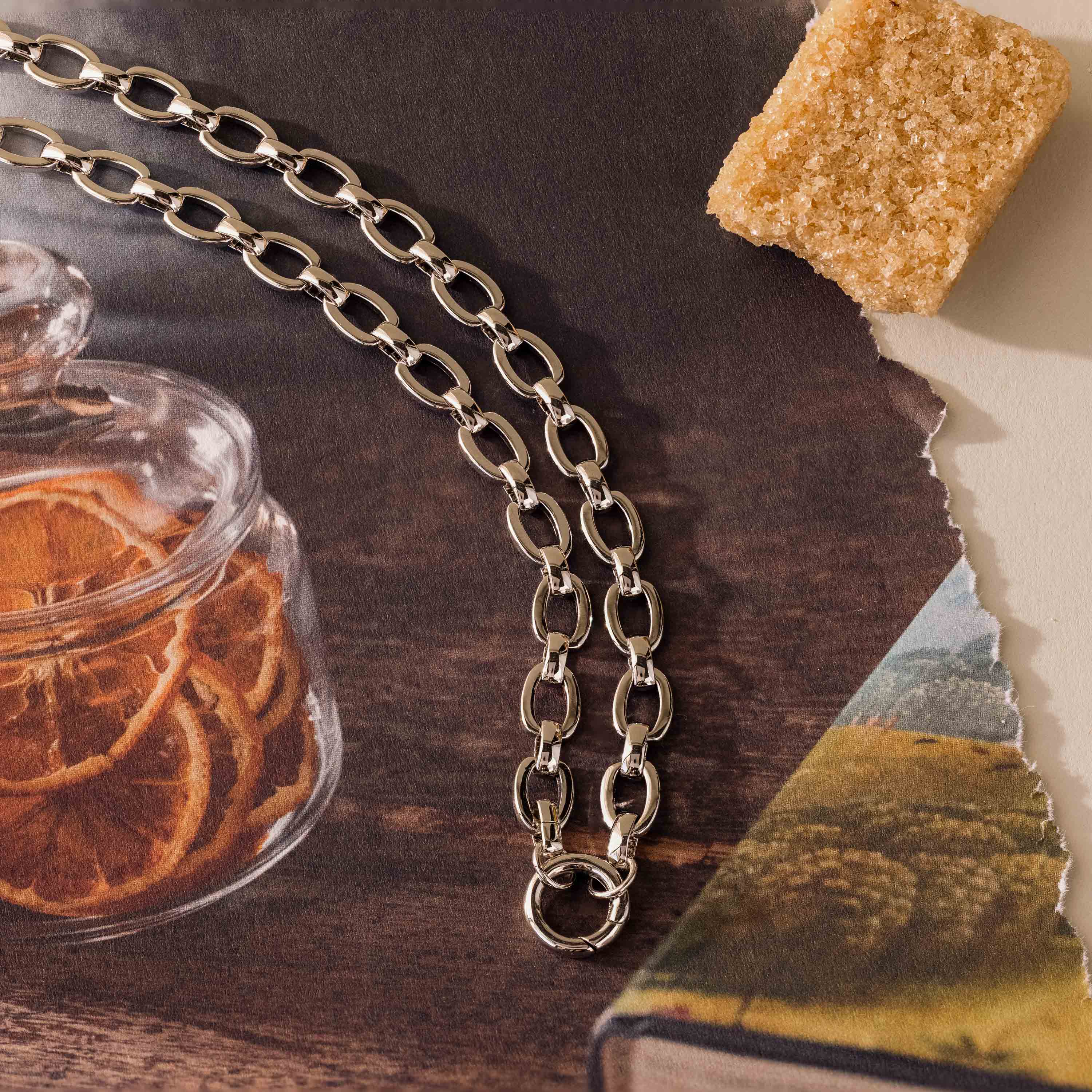 Oval Link Charm Necklace in Silver