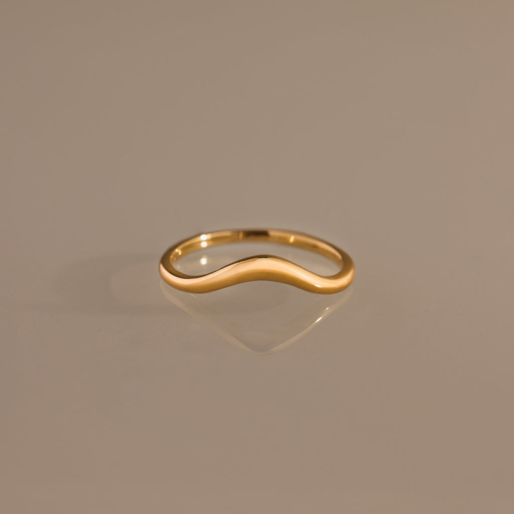 Wave Contour Ring