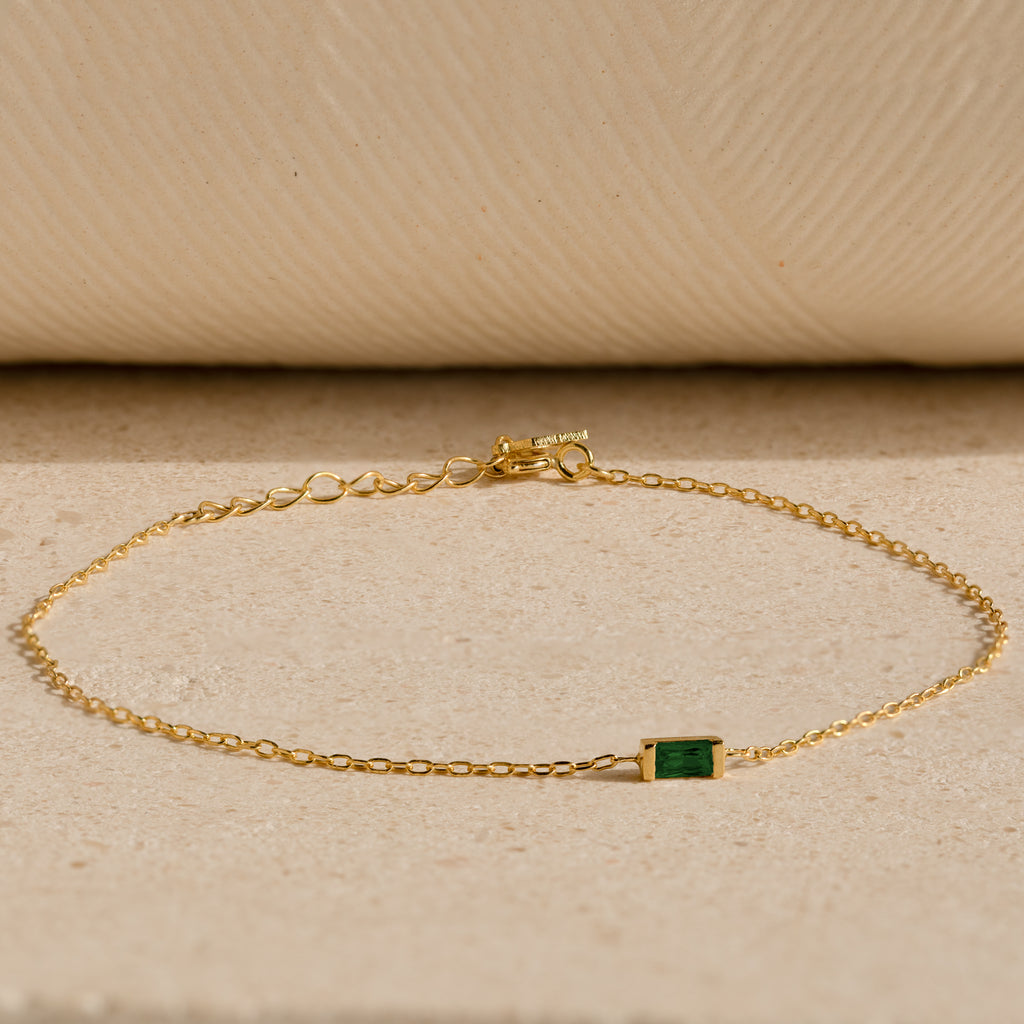 Pulsera con piedras de nacimiento de talla baguette