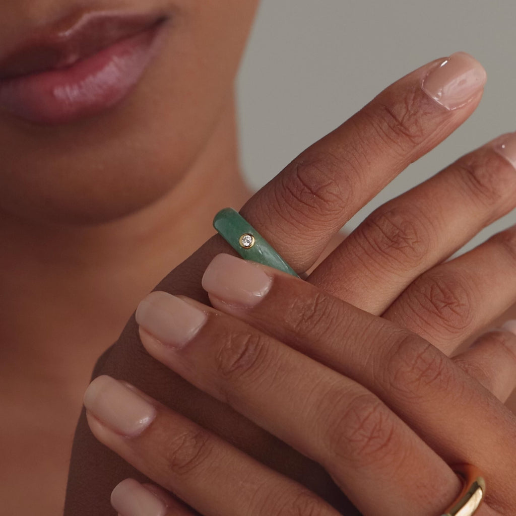 Bague en diamant et jade