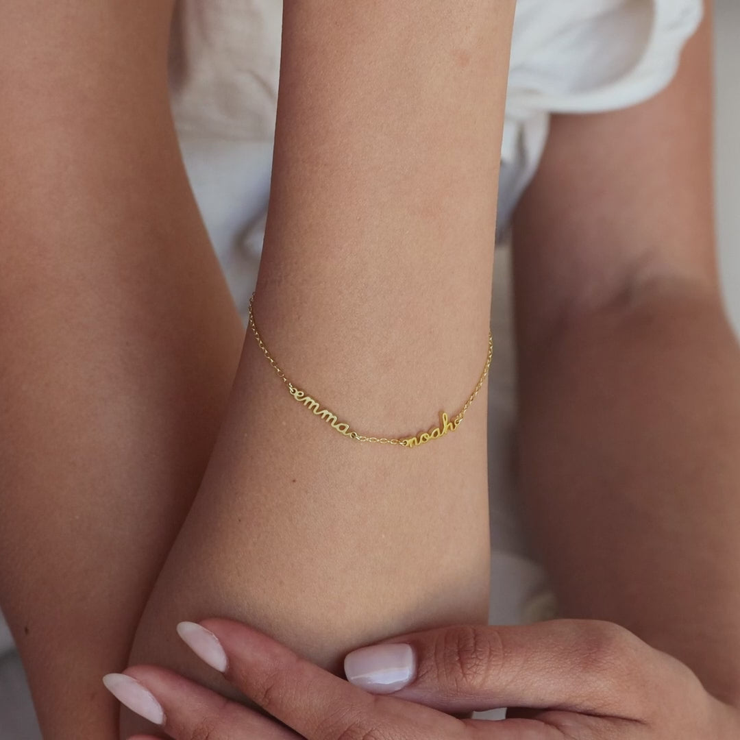 Tiny Multiple Name Bracelet