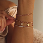 Heart Charm Bracelet in 18K Gold