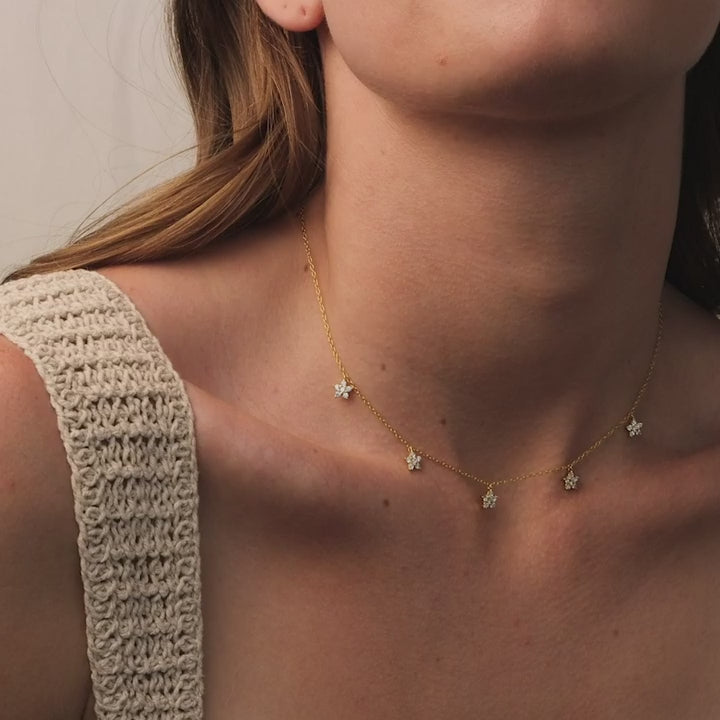 Collier de fleurs en diamant Nanala