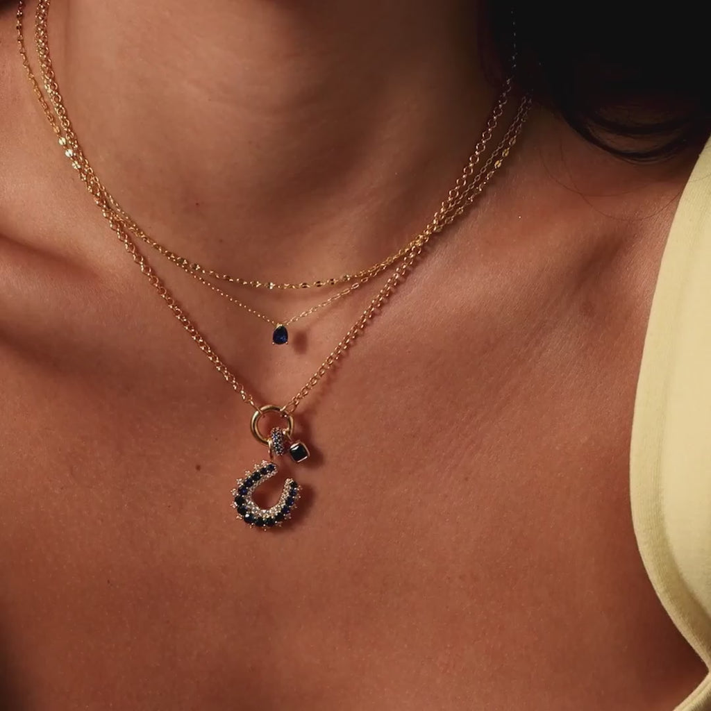Lucky Sapphire Horseshoe Charm in 18K Gold