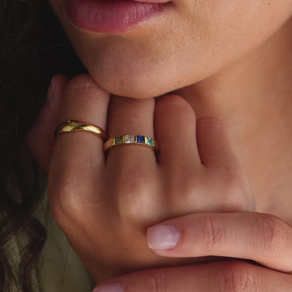 Multiple Birthstone Band in 18K Gold
