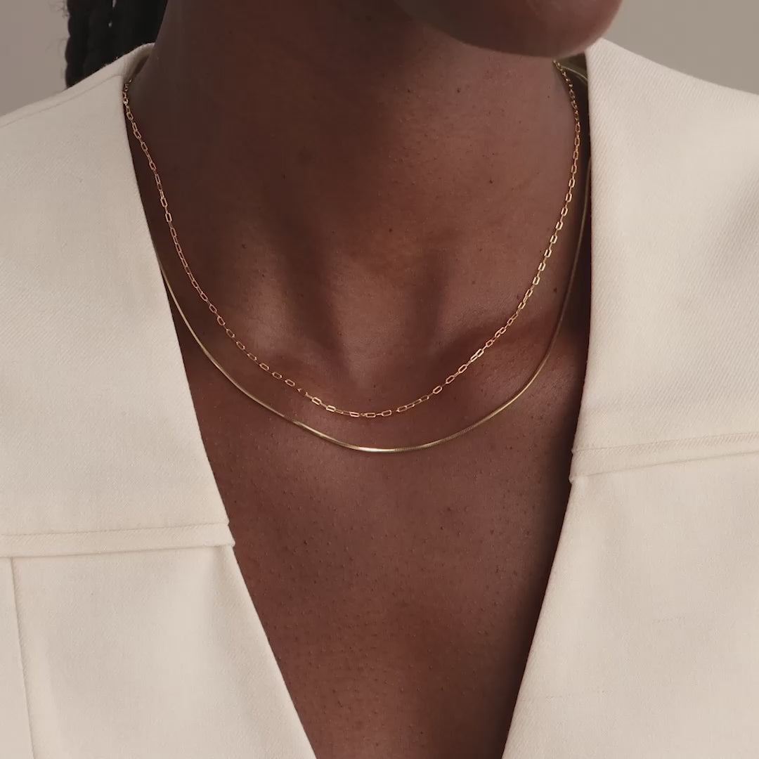Dainty Paperclip Necklace in Silver