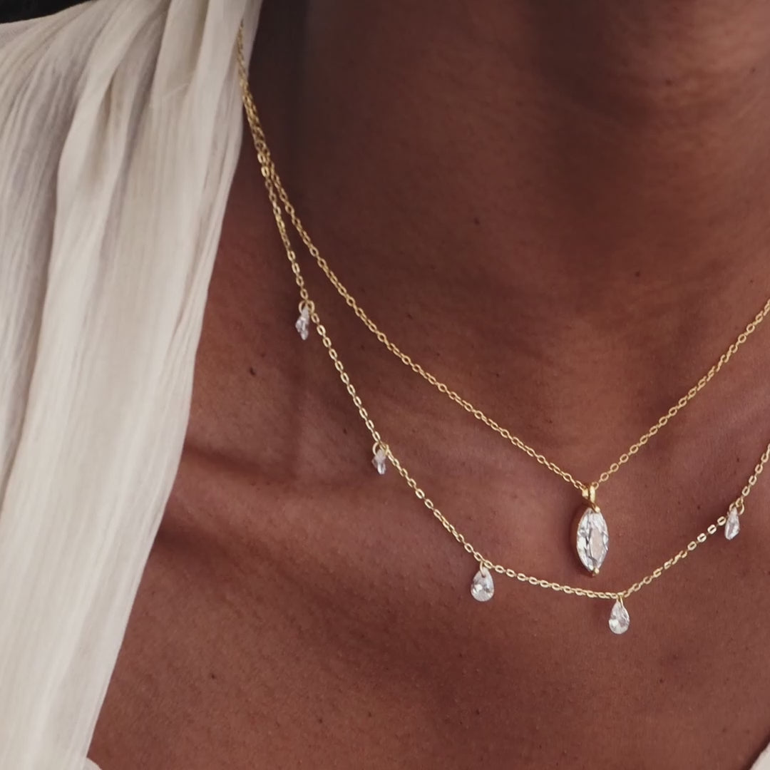 Collier Diamond Drop Station en or 18 carats