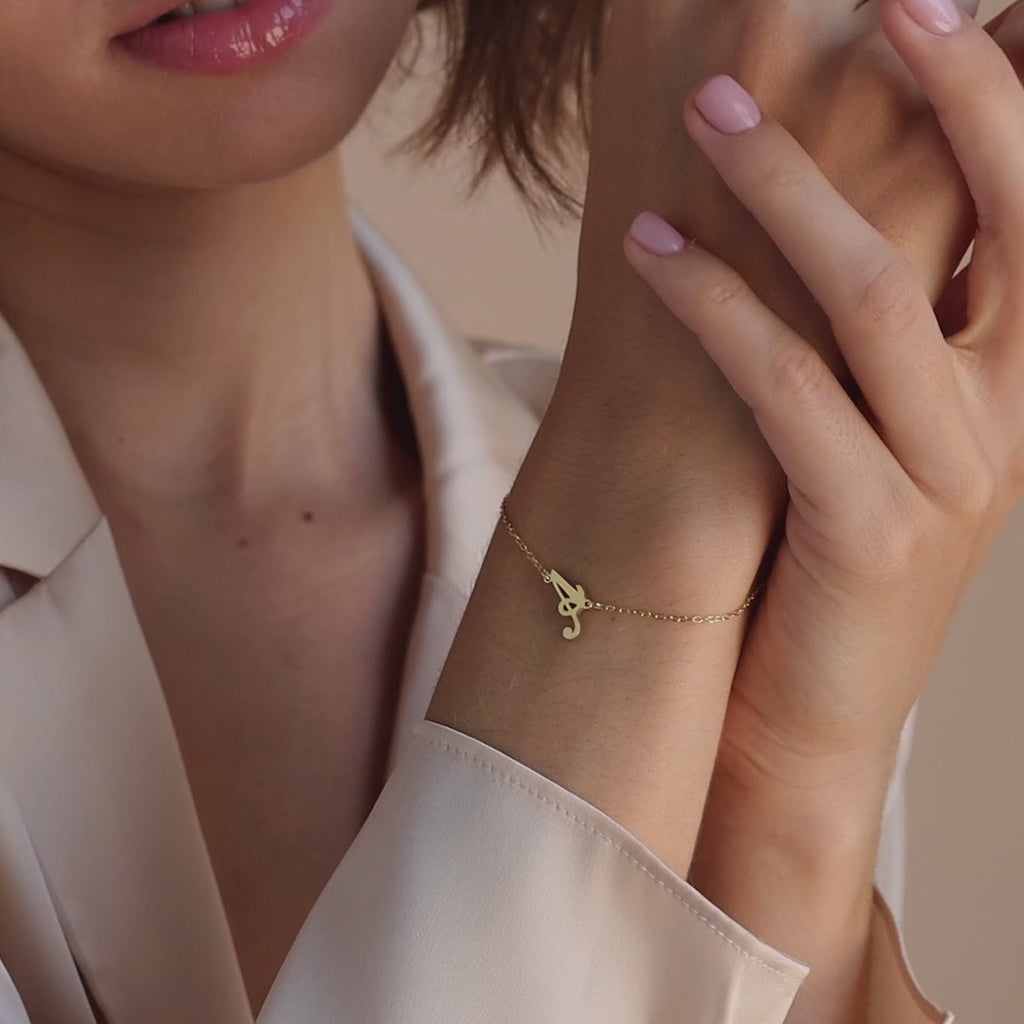 Bracelet initial Carrie