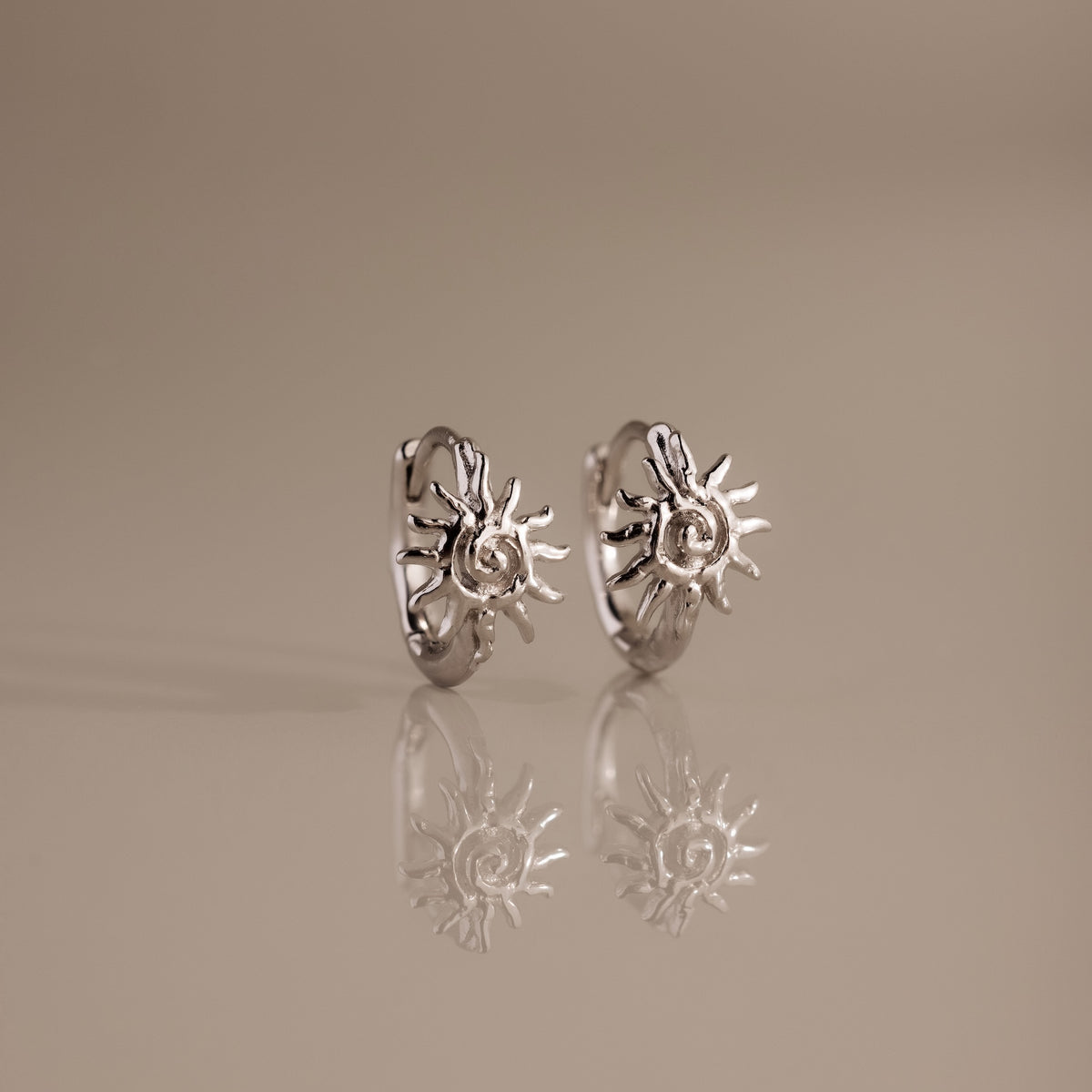 Celestial Sun Jewelry Set in Silver