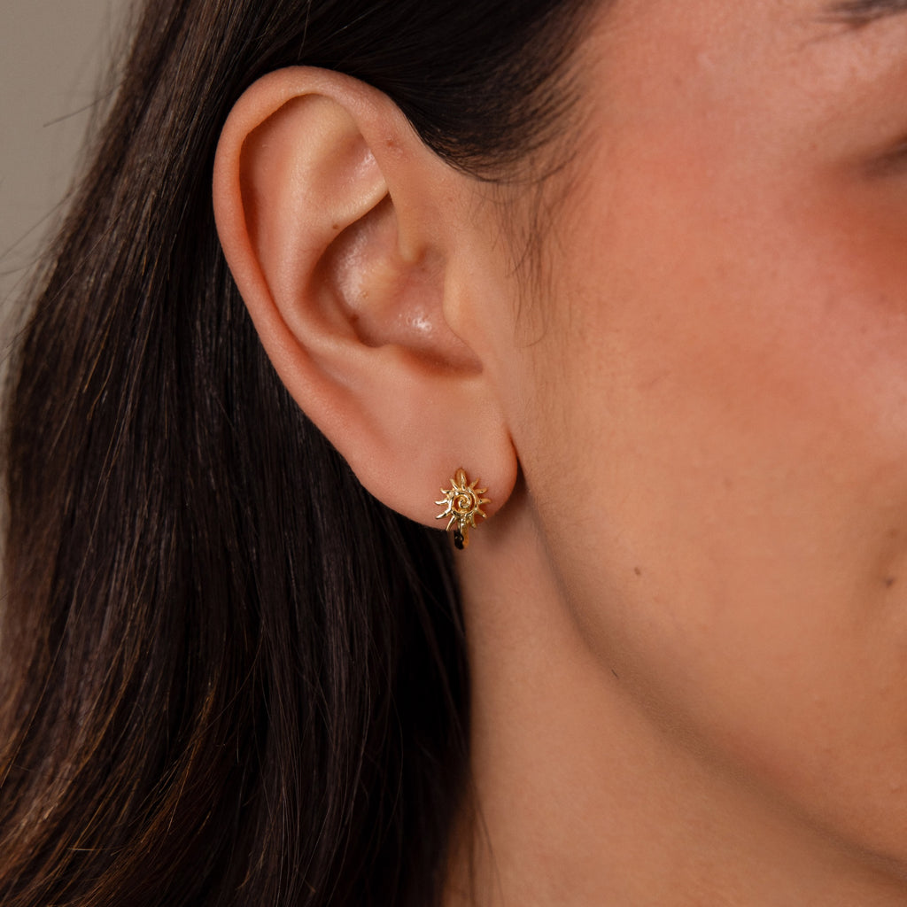 Celestial Sun Jewelry Set in 18K Gold