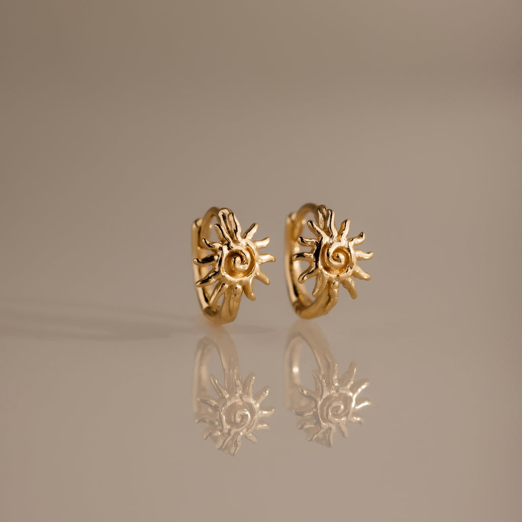 Celestial Sun Jewelry Set in 18K Gold