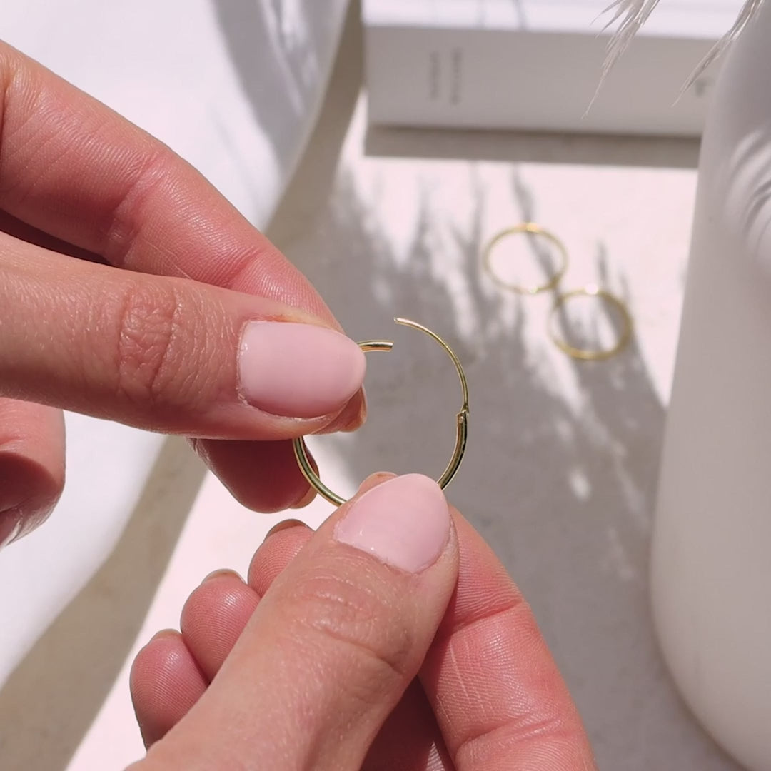 Thin Hoops Set